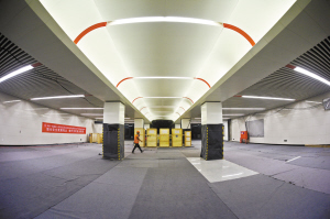 ■时尚的车站。