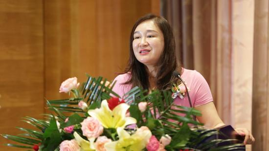 雅芳亚医疗美容医院常务院长张莉致辞