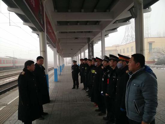 衡水车务段元旦旅客运输