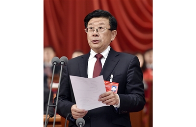 赵克志主持会议。记者 任光阳 郭 昭摄