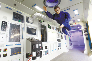 天宫一号空间站模型。