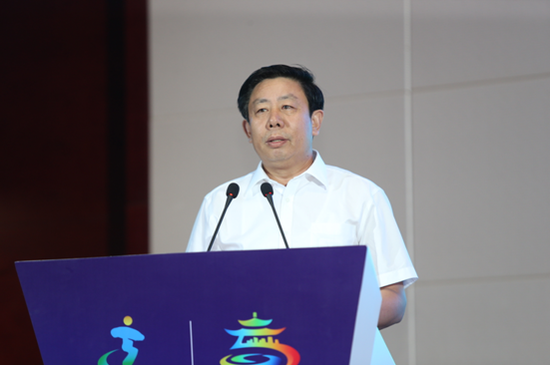 保定市政府副市长王月衡先生出席并致辞。