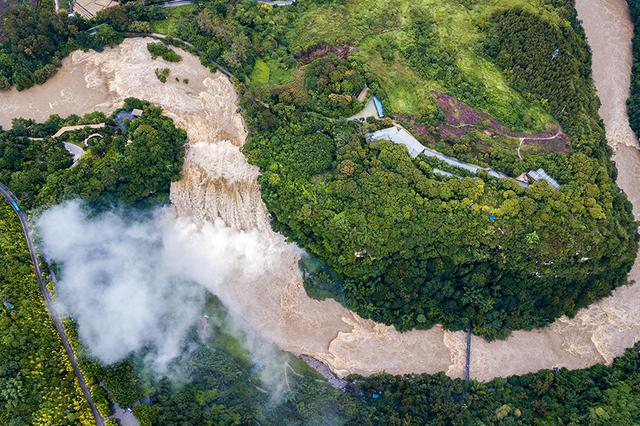 贵州黄果树瀑布迎来2020年入汛最大水量