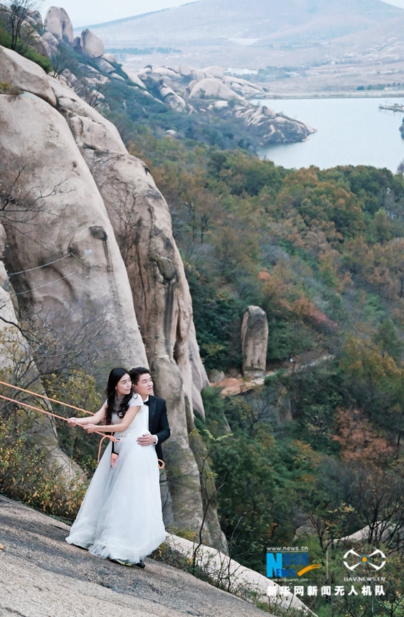 嵖岈山婚纱照_嵖岈山风景区