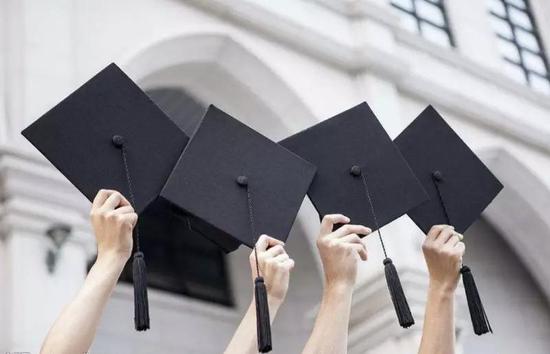 调查:高考填志愿咨询费动辄上万，真的靠谱吗?