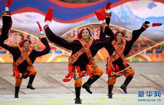 少数民族有哪些传统体育游戏 67d3-iepyyhi0021055.jpg