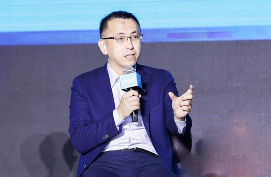 岚图汽车CEO兼CTO卢放 图片来源:中国汽车蓝皮书论坛