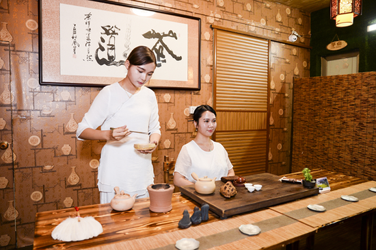 体验传统茶文化