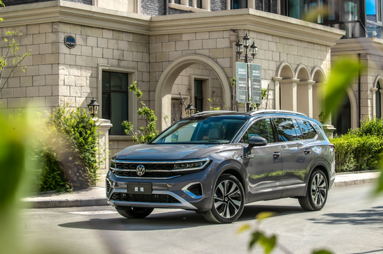 一汽-大众揽境定位于中大型SUV,提供6/7座两种座椅选择(图源:一汽-大众)