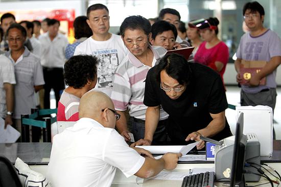 ֣�ݳ������������������ ��Խ�糬ռʡֱ���ķ���