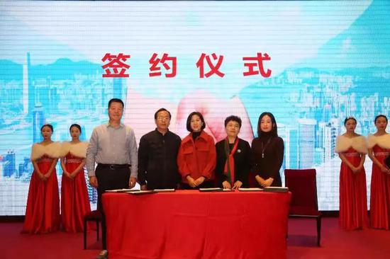 以荣誉为新起点,以创新为新动力;有付出必有收获,有信念必有蓝天。