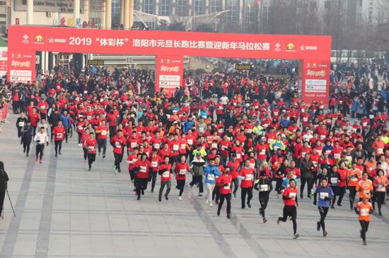 人生就像一场马拉松,每一步都是挑战