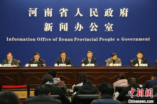 图为发布会现场 李超庆 摄