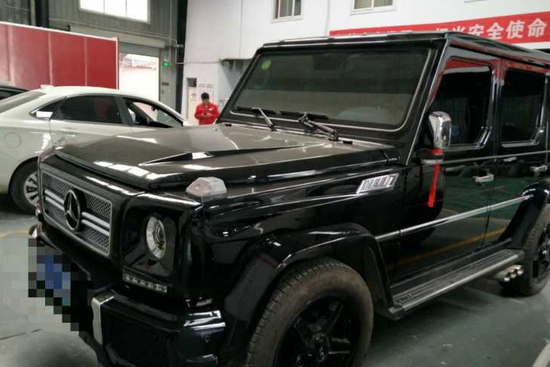 （嫌疑人的“豪車”）