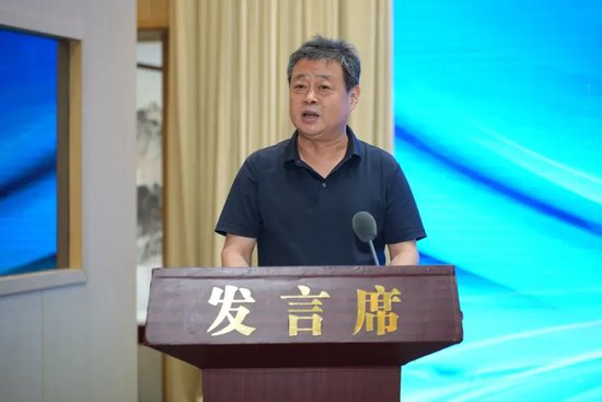 市民政局党组成员、一级调研员范钦禄讲话