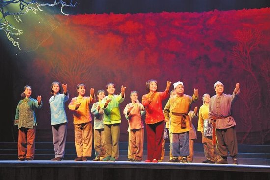 第十一届黄河戏剧节在驻马店举办。 弓华静 摄