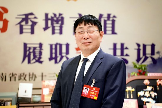 河南省政协委员潘伟斌：告别“千村一面”，让乡村“万紫千红