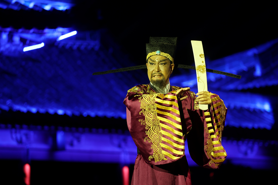 （开封府 包拯扮演者）