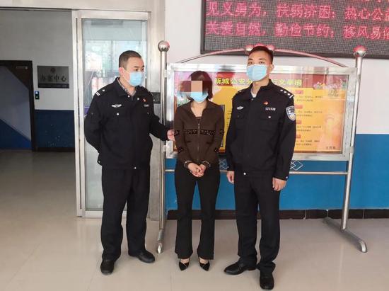 平顶山警方依法处置多起网络赌博案 5名犯罪嫌疑人落网