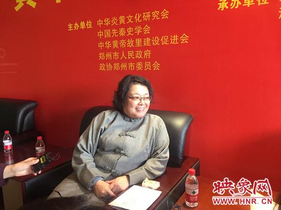 朱易安接受媒体采访