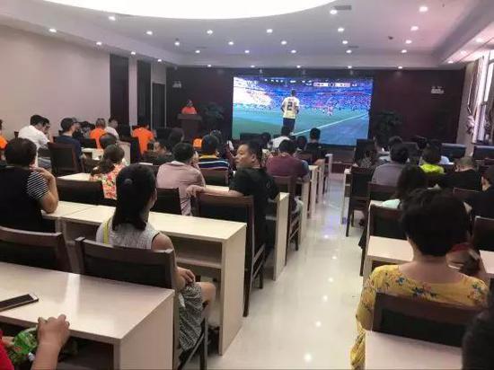 (销售人员齐上阵,全员培训一个不落)