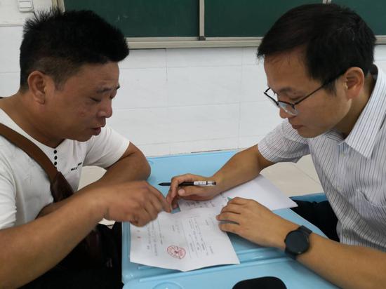 家长注意!今天郑州市区小升初分配接受咨询复