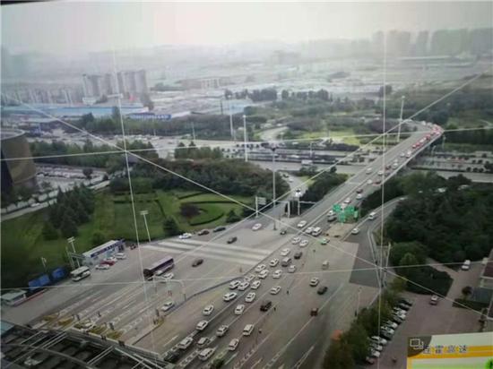 长假河南高速日车流量超285万辆 千余辆车违法被举报