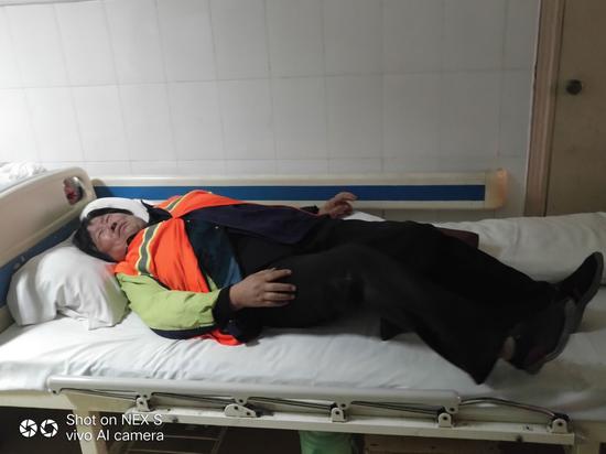 （被毆打的環衛工人）