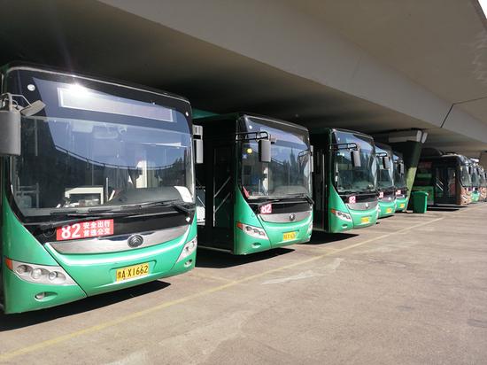 郑州10条“新春特色公交线路”已上路 郑州10条“新春特色公交线路”已上路