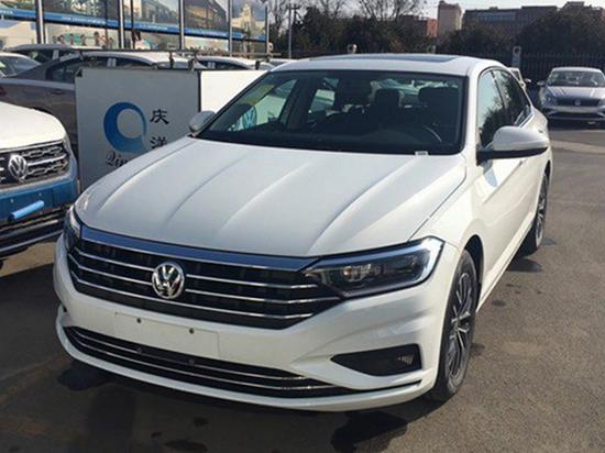 7���³����ܿ��� 5��Ԫ������Լ۱�SUV