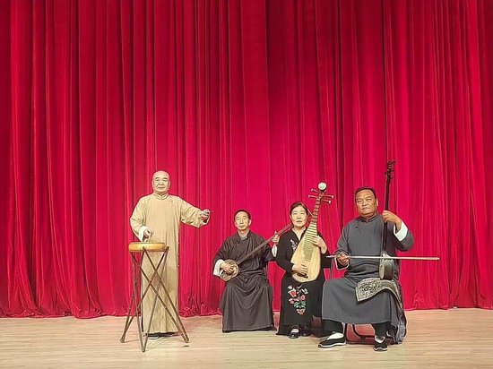 国家级非遗河洛大鼓