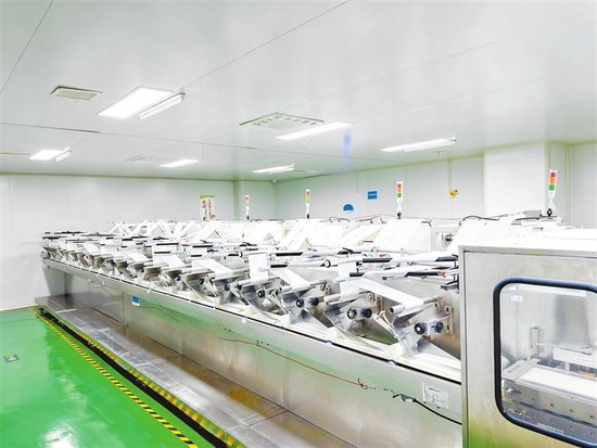 珍宝柔诞生于德佑所在的新密卫生材料产业集聚区。本版图片除署名外均为受访者供图