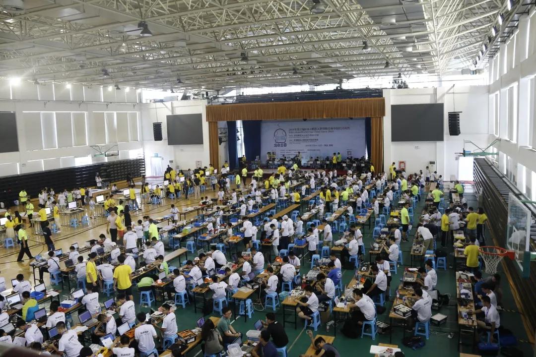 学生比赛现场