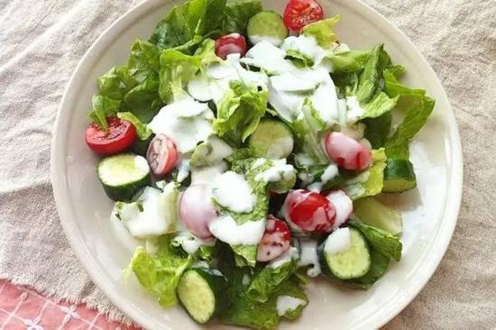 学会健身饮食的注意事项 运动前后可以这样吃