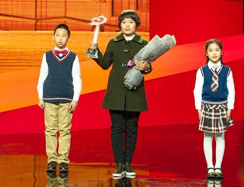 王锋当选感动中国十大人物 平民英雄是民族真