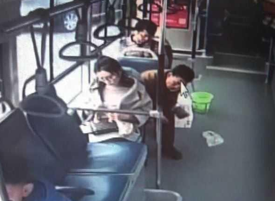 公交車載視頻截圖