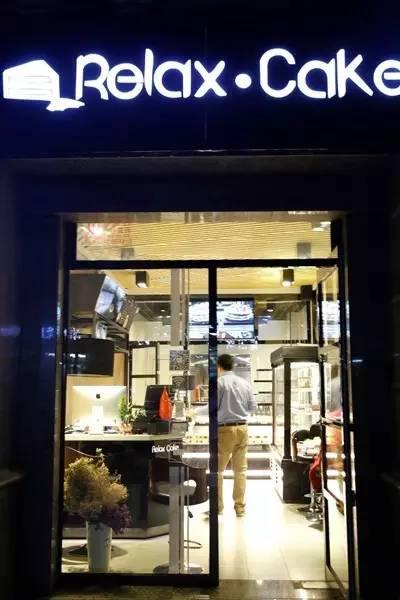 这么多诱人的甜品,实在是卡路里的杀手。