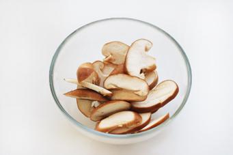 #剩食美食家#用一勺豆瓣酱搞定剩下的娃娃菜