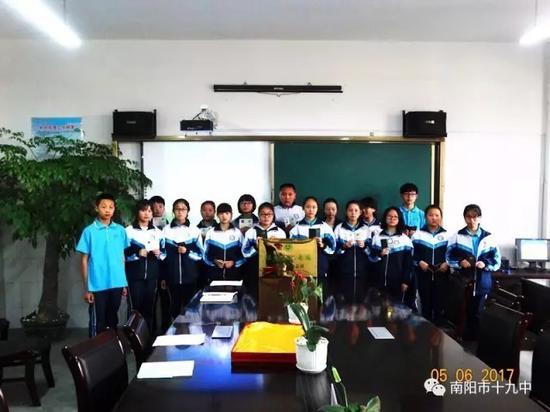 全体小记者