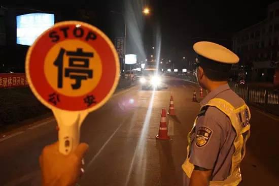 那么,请注意你一次转向、每一次驾驶行为……因为,会直接影响更多的人!!!