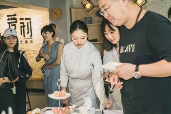 过七夕?能动手就别吵吵,一万吨的甜蜜暴击送给