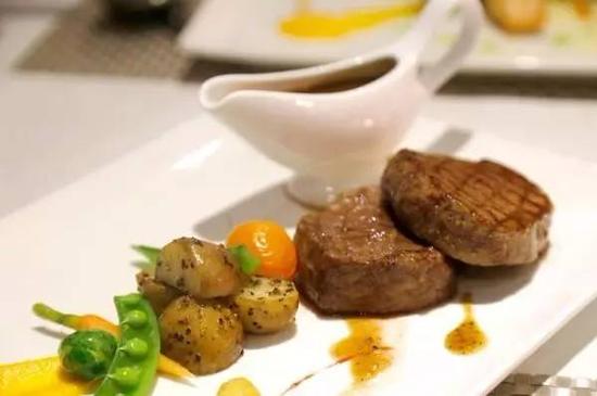 再不预定就来不及了!郑州情侣必约的十家美翻