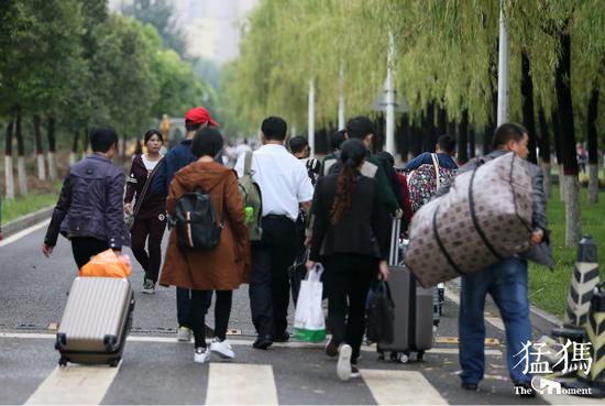 不得在发放新生录取通知书和新生入学报到环节更改考生录取专业