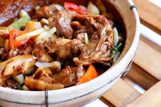 留守郑州的吃货们,来,给你份好吃餐厅清单~