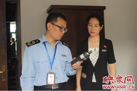 使用PM10空氣檢測儀現場檢測