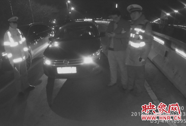 男子心存侥幸再次酒驾上路被抓,面临拘留、吊销驾驶证、罚款处罚