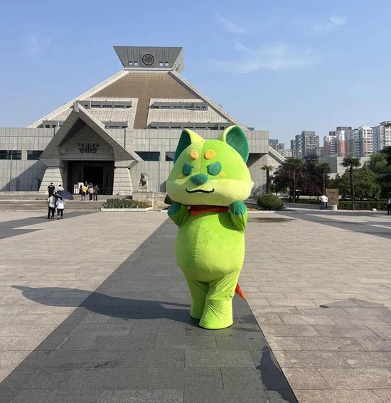绿陶小狗