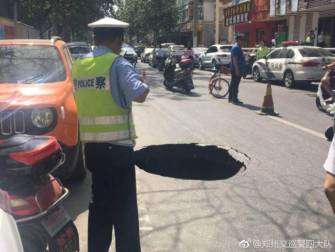 ͻ����֣����һ·����ִ��������