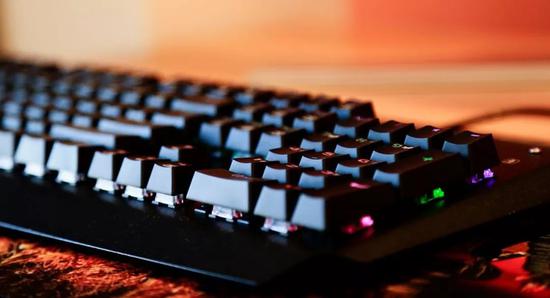 郑州新开吃鸡电竞主题酒店,快来一起开黑哇!