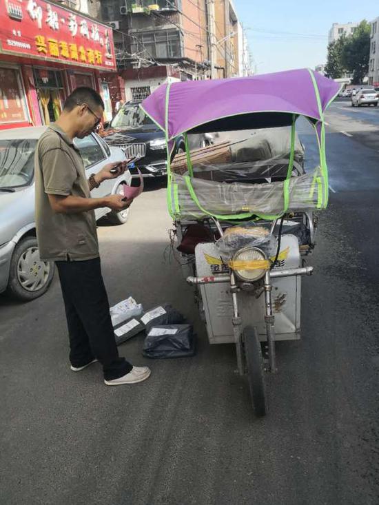 驾驶人:宋军伟